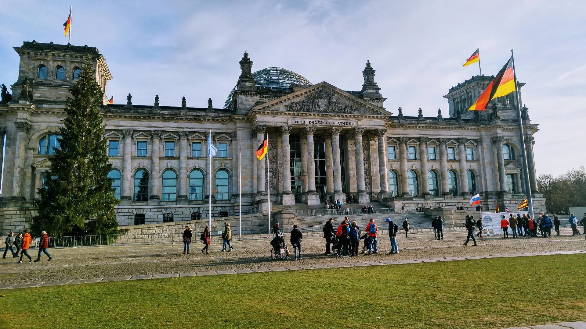 German universities hybrid teaching